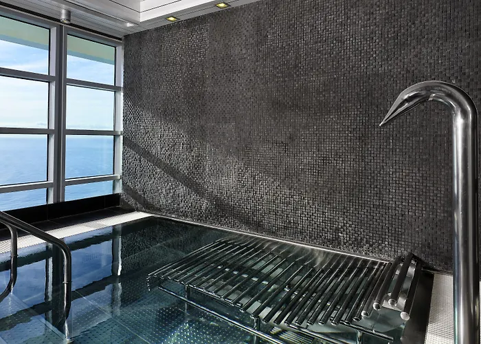 Hotel Arts 5*