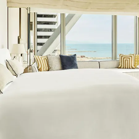 Hotel Arts