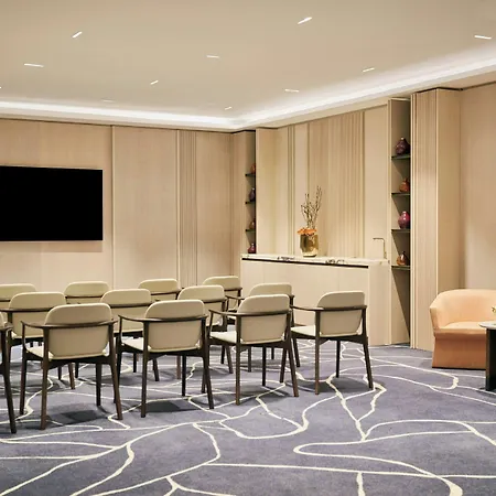 Hotel Arts