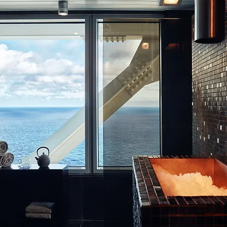 Arts Hotel 5*
