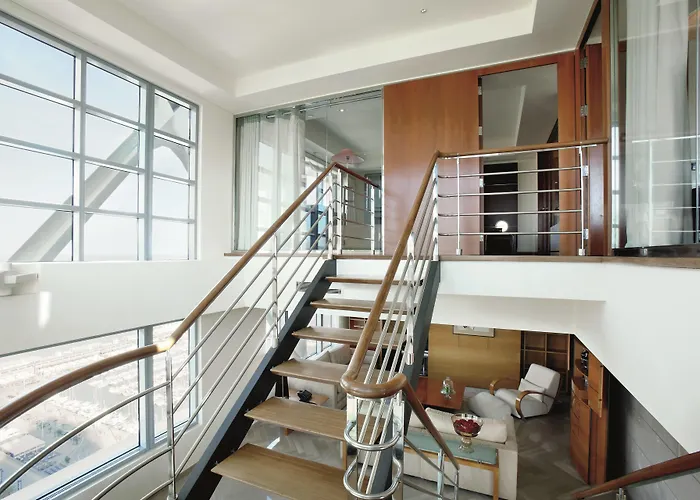 Hotel Arts 5*