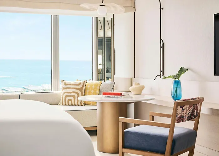Hotel Arts