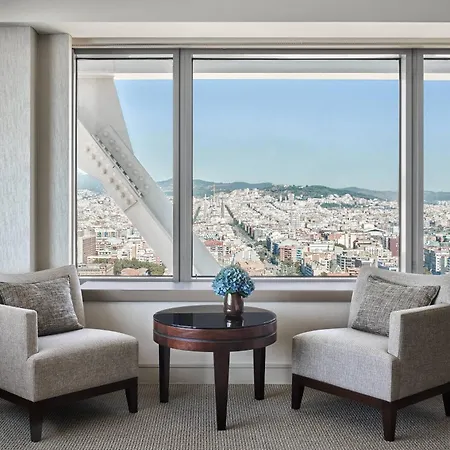Hotel Arts 5*